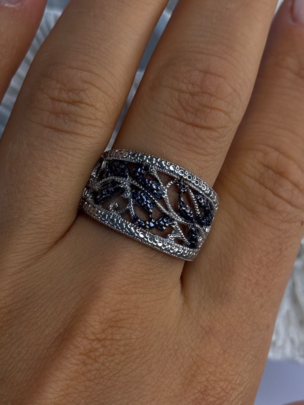 925 Sterling Drop Silver Leaf Design Ring Size 10