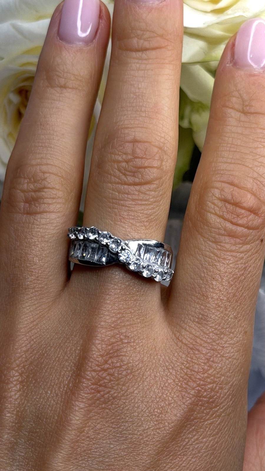 Wave Vintage Band 925 Sterling Silver Cz Ring Size 8.5