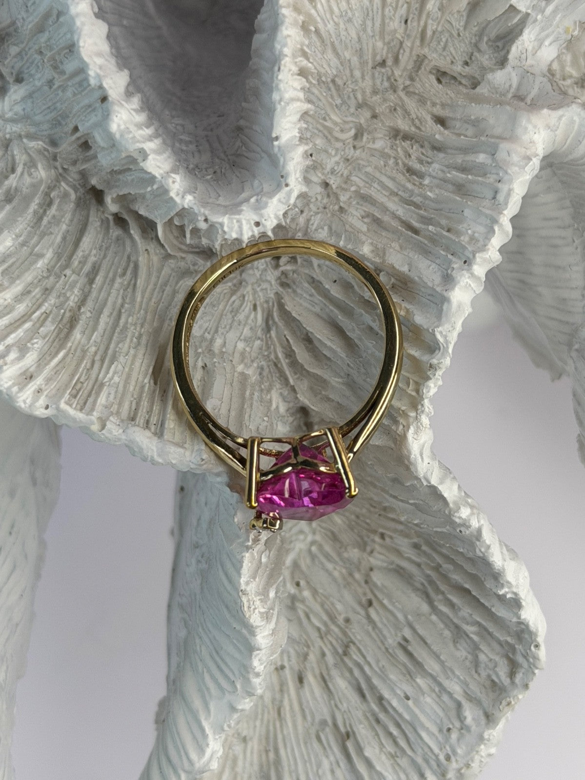 GTR 10K Yellow Gold Pink Sapphire Heart & Diamond Ring Size 7