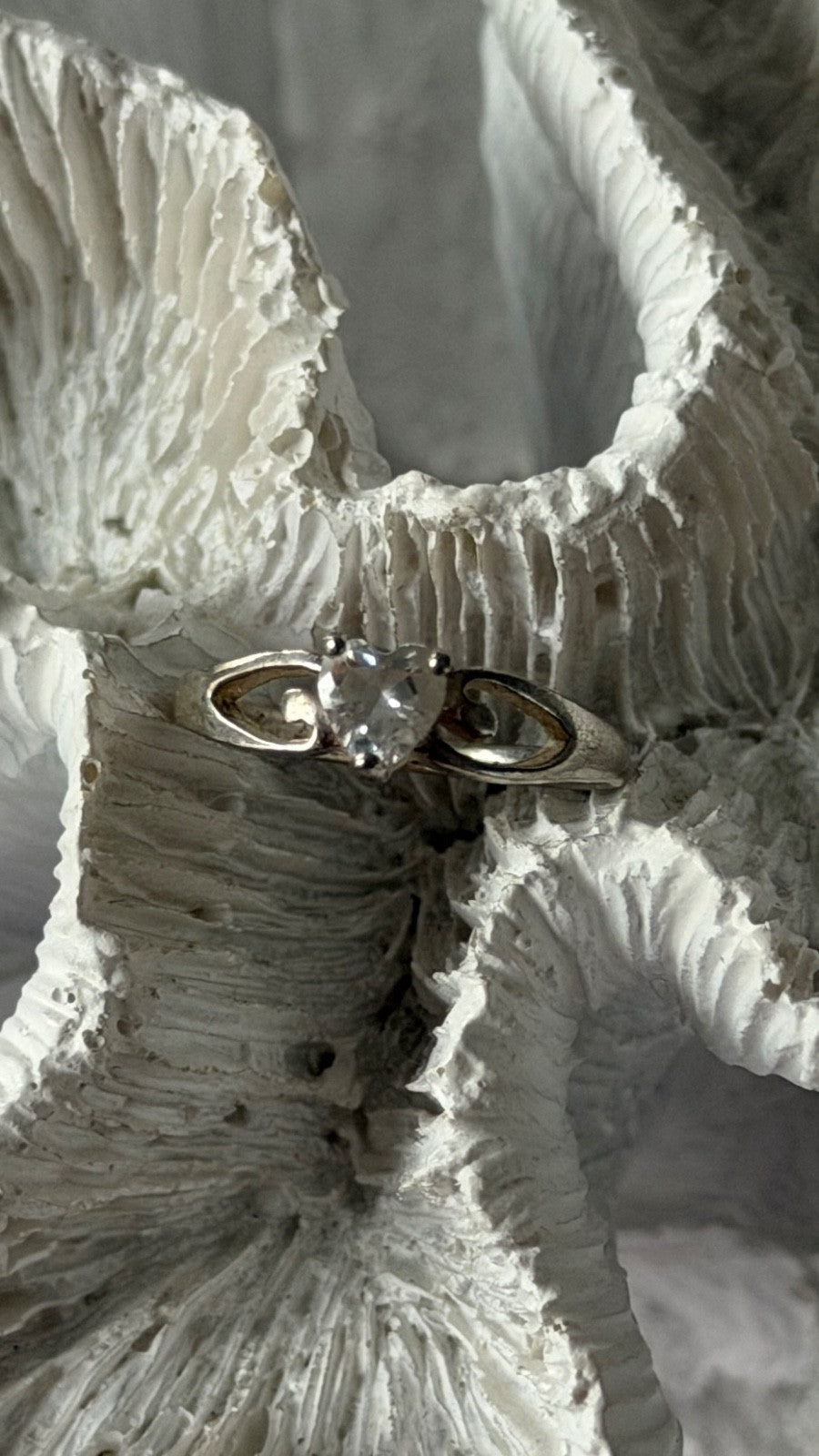925 Sterling Silver White Topaz Heart Ring Size 6.5