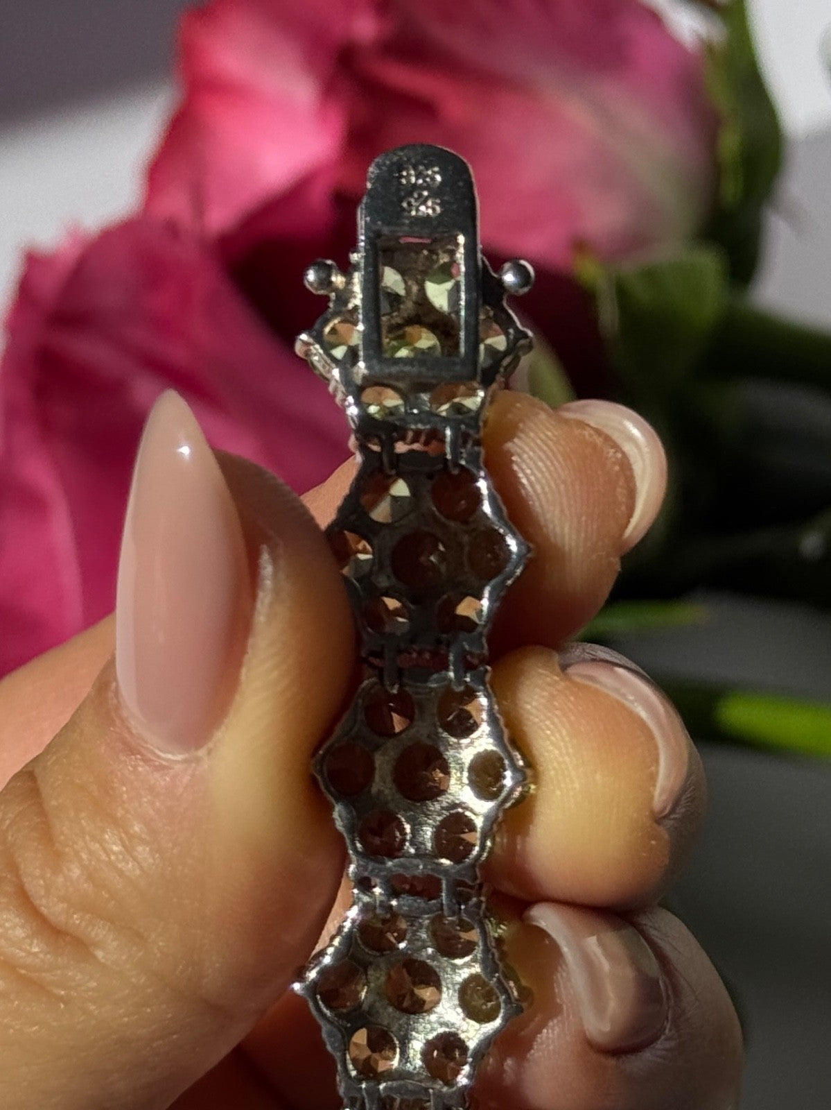 925 Sterling Silver Peridot Flower Bracelet 7.5 Inch