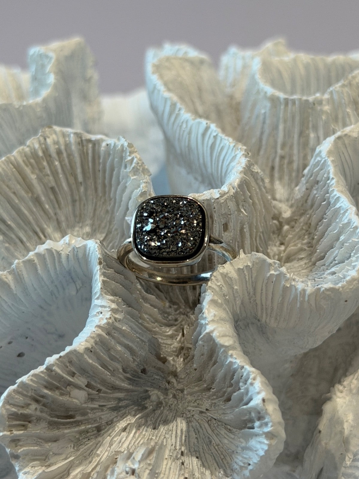 925 Sterling Silver Black Druzy Quartz Ring Size 5