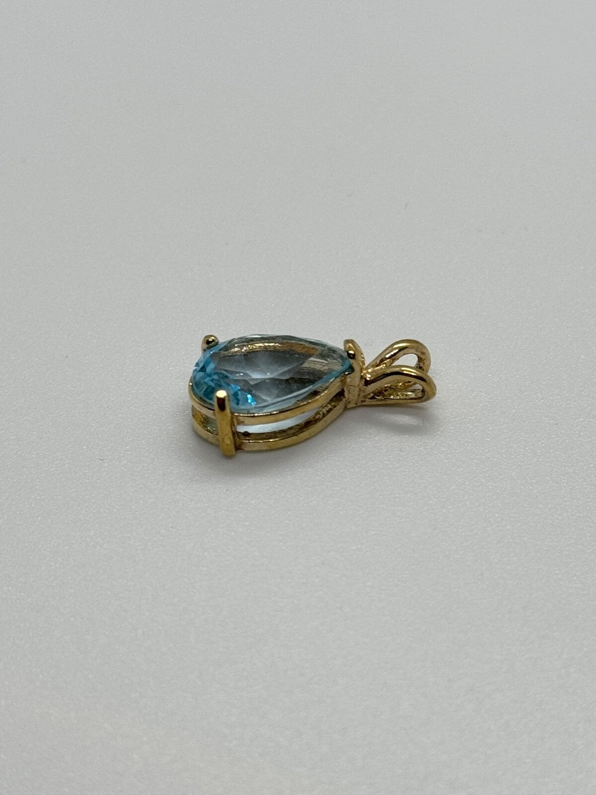 925 Sterling Silver Gold Plated Topaz Pendant Length 21 mm