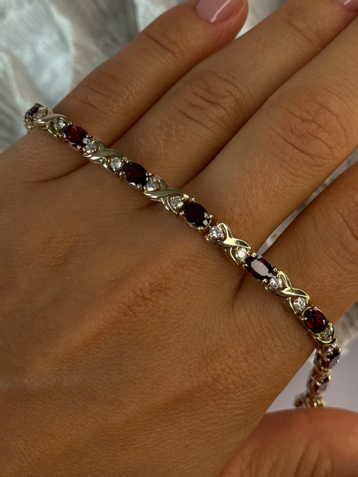 925 Sterling Silver Garnet & Beryl Bracelet Length 7
