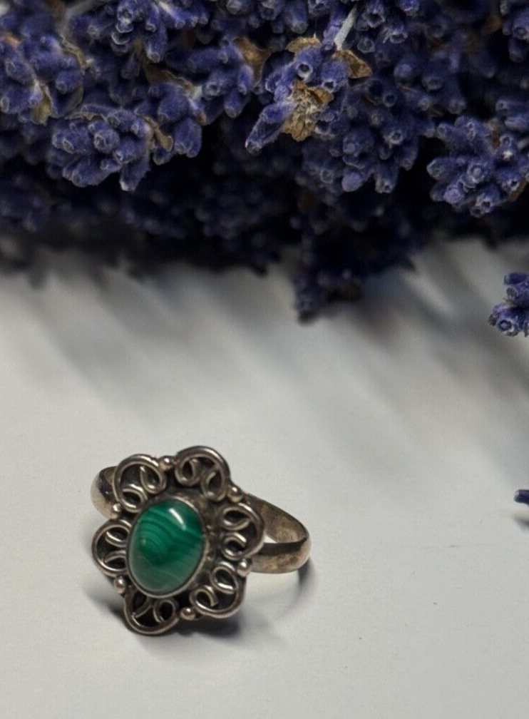 925 Sterling Silver Malachite Ring Size 6.5