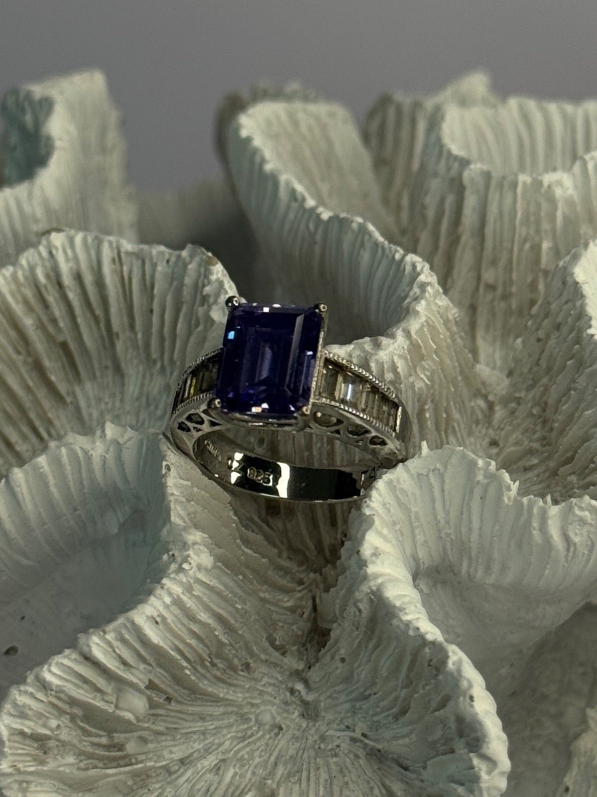 925 Sterling Silver CZ Ring Size 6