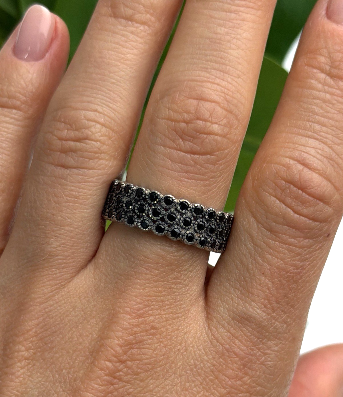 Vintage 925 Sterling Silver Black Spinel Band Ring Size 9