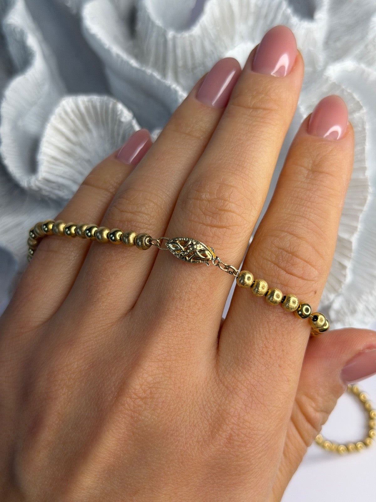 Elegant Design 14K Yellow Gold Necklace Length 23 in