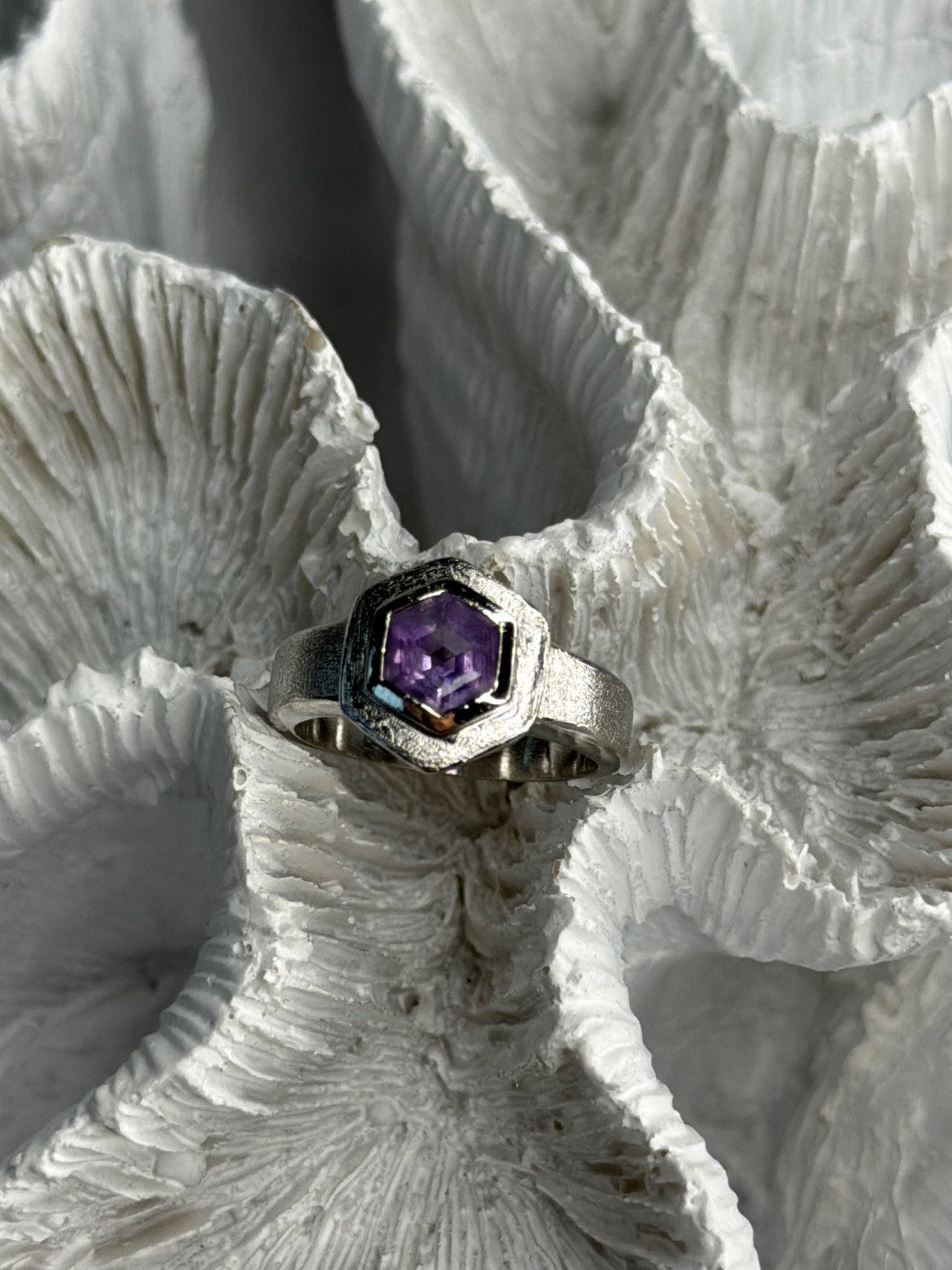 925 Sterling Silver Amethyst Ring Size 5.5