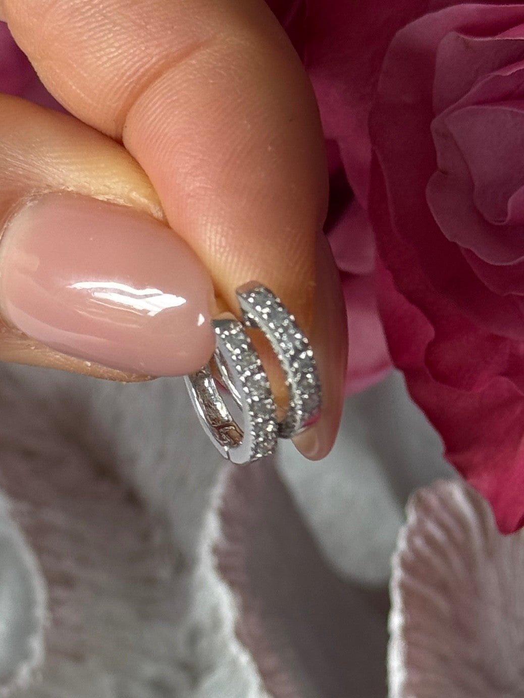 14K White Gold Diamonds 0.18 carats Earrings