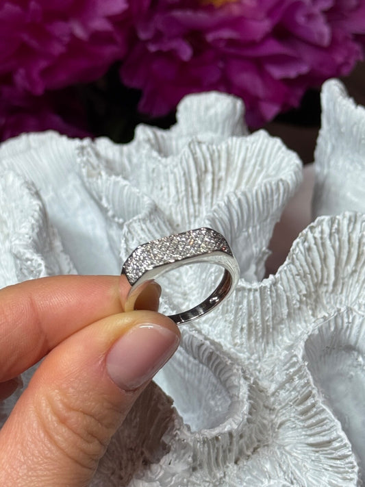 925 Sterling Silver Diamonds Ring Size 9.25
