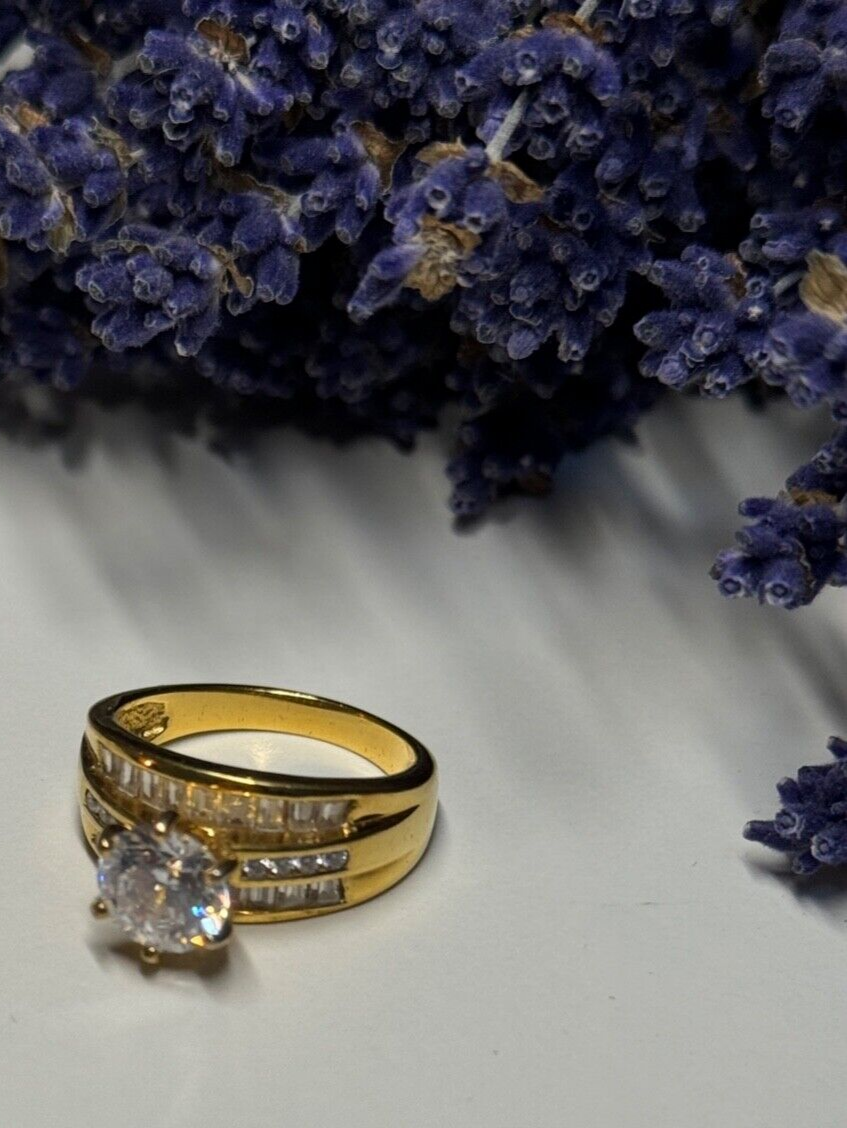 925 Sterling Silver Gold Plated CZ Ring Size 7.5