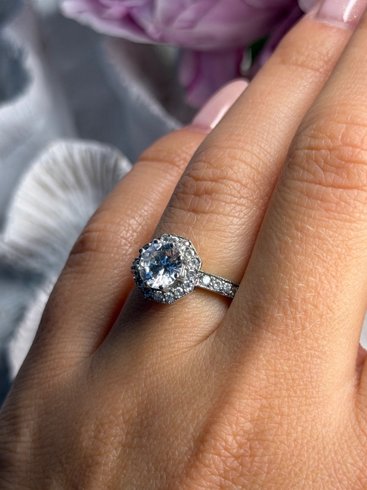 Beautiful 925 Sterling Silver Cz Ring Size 6