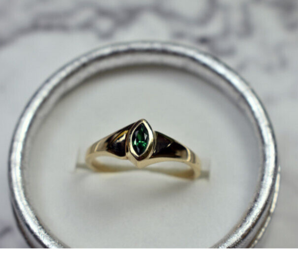 14K Yellow Gold Emerald Ring Size 10.5