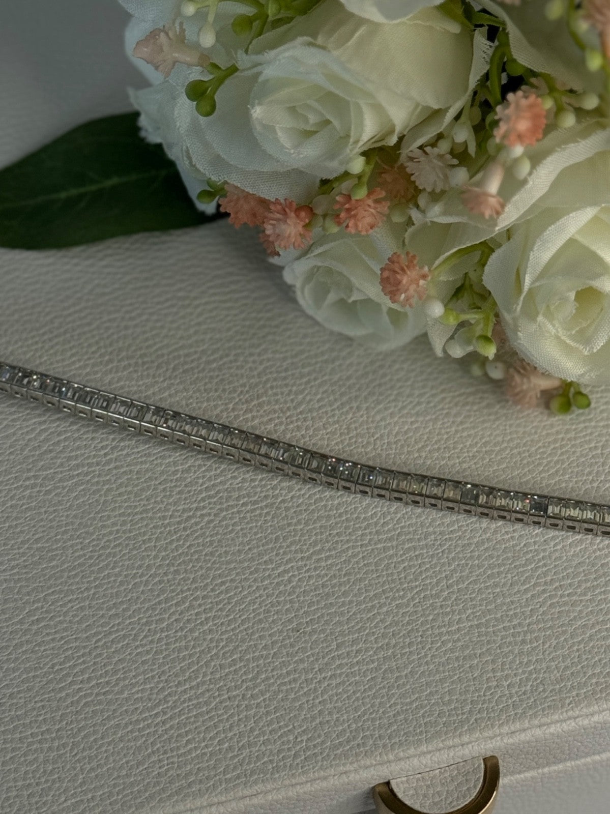 Elegant 925 Sterling Silver CZ Bracelet Length 8 Inch