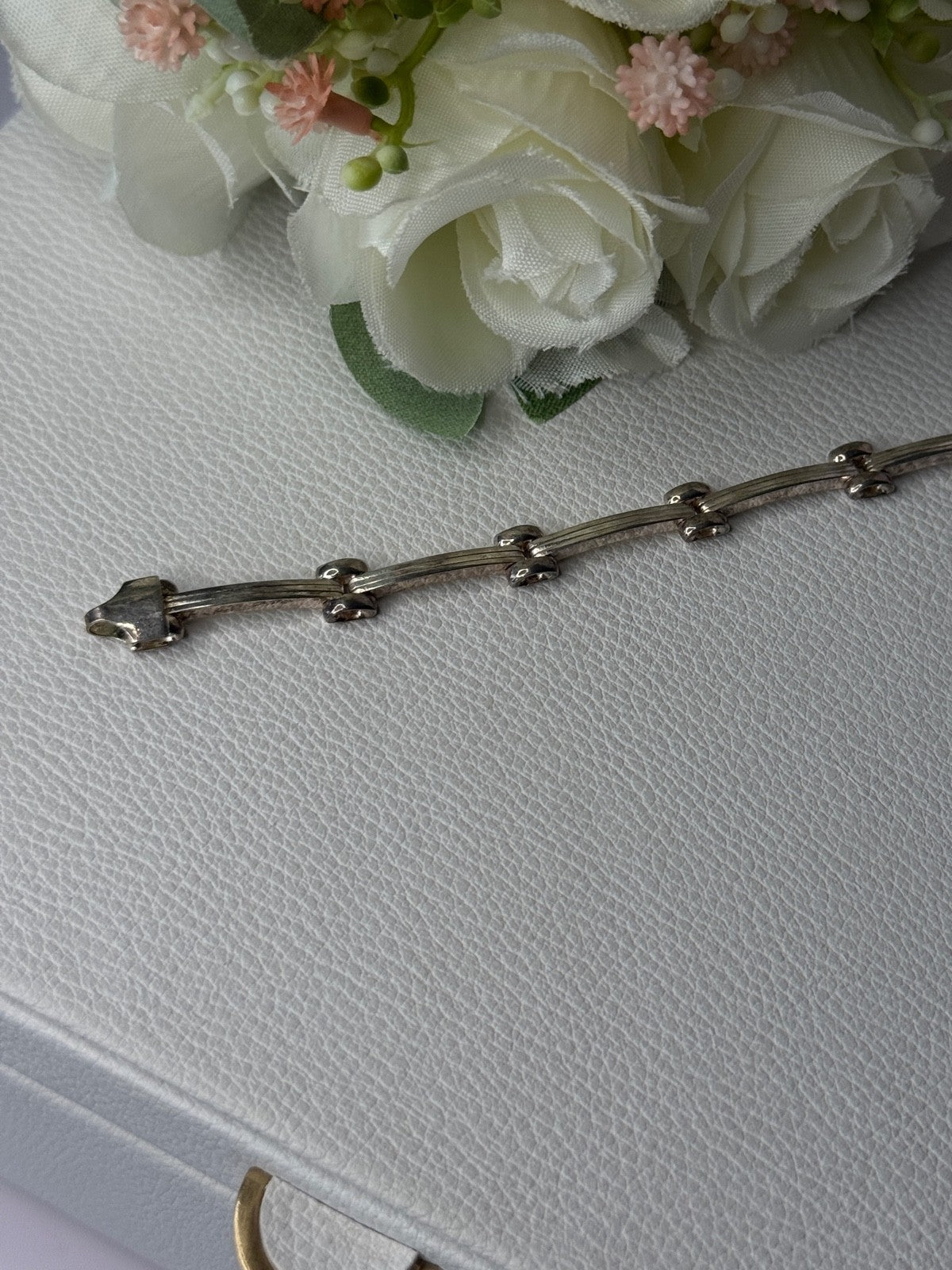 Classy Italy 925 Sterling Silver Bracelet Length 6.5 Inch