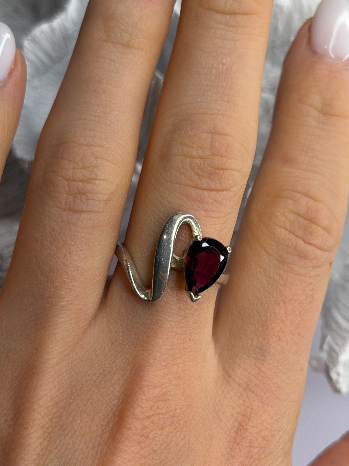925 Sterling Silver Garnet Ring Size 8.5