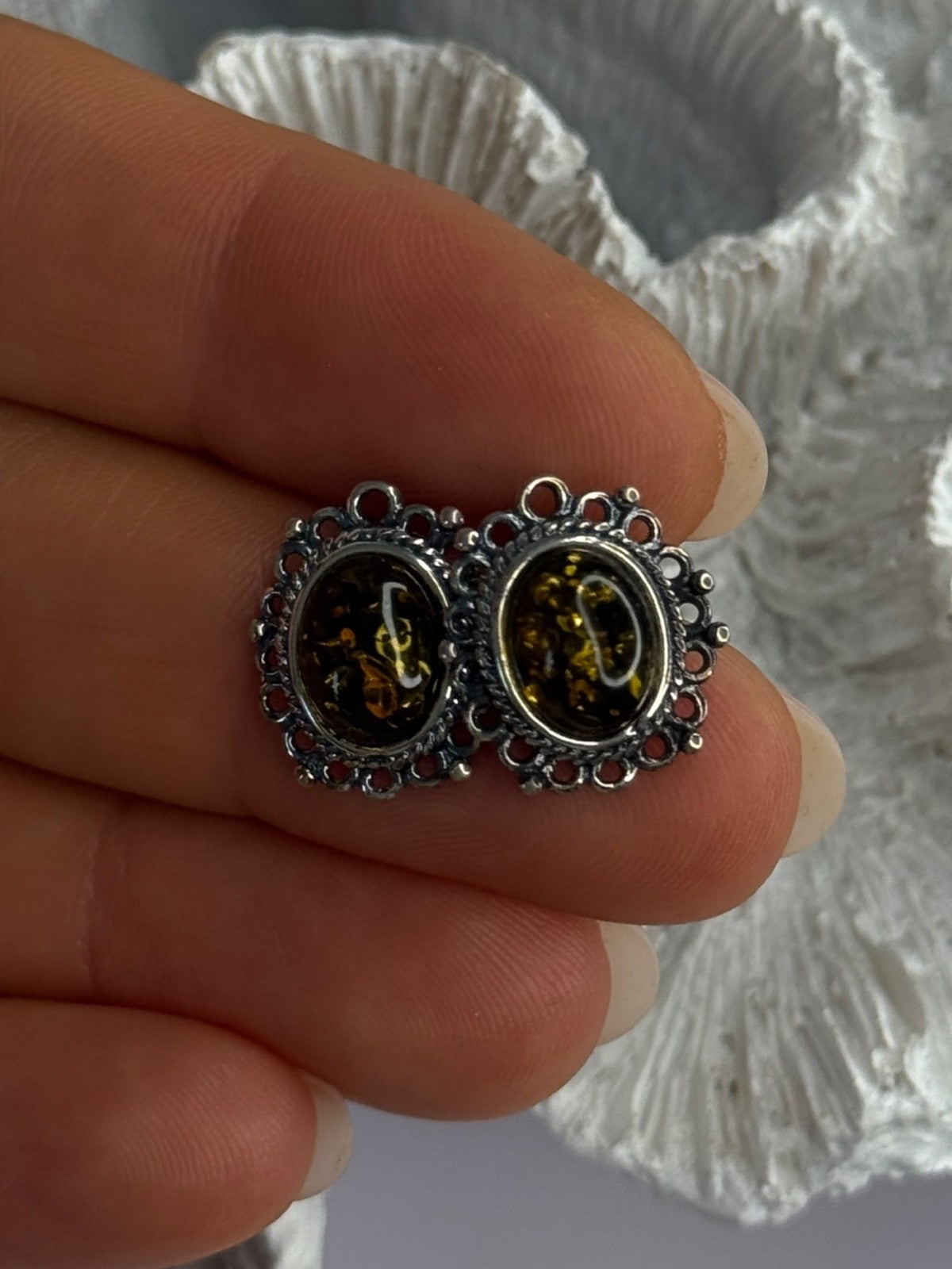 Vintage 925 Sterling Silver Amber Earrings Length 0.60 Inch
