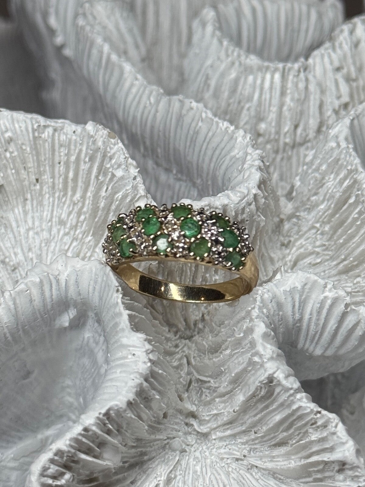 10K Yellow Gold Ring Emerald & Diamond Size 6