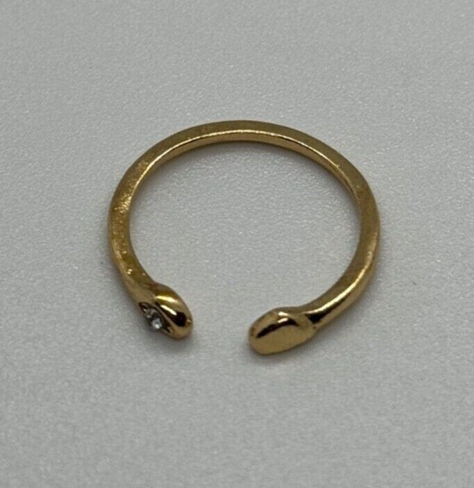 925 Sterling Silver Gold Plated CZ Ring Size 5