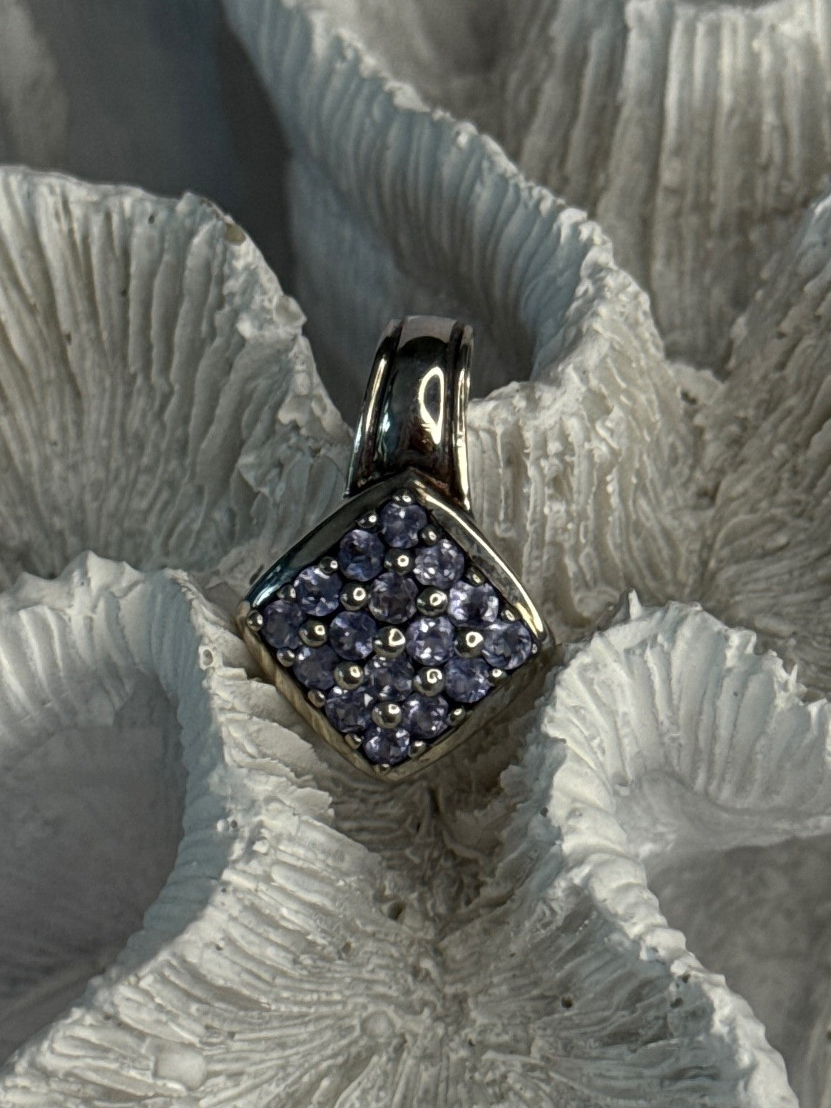 925 Sterling Silver Tanzanite Pendant Length 0.90 Inch