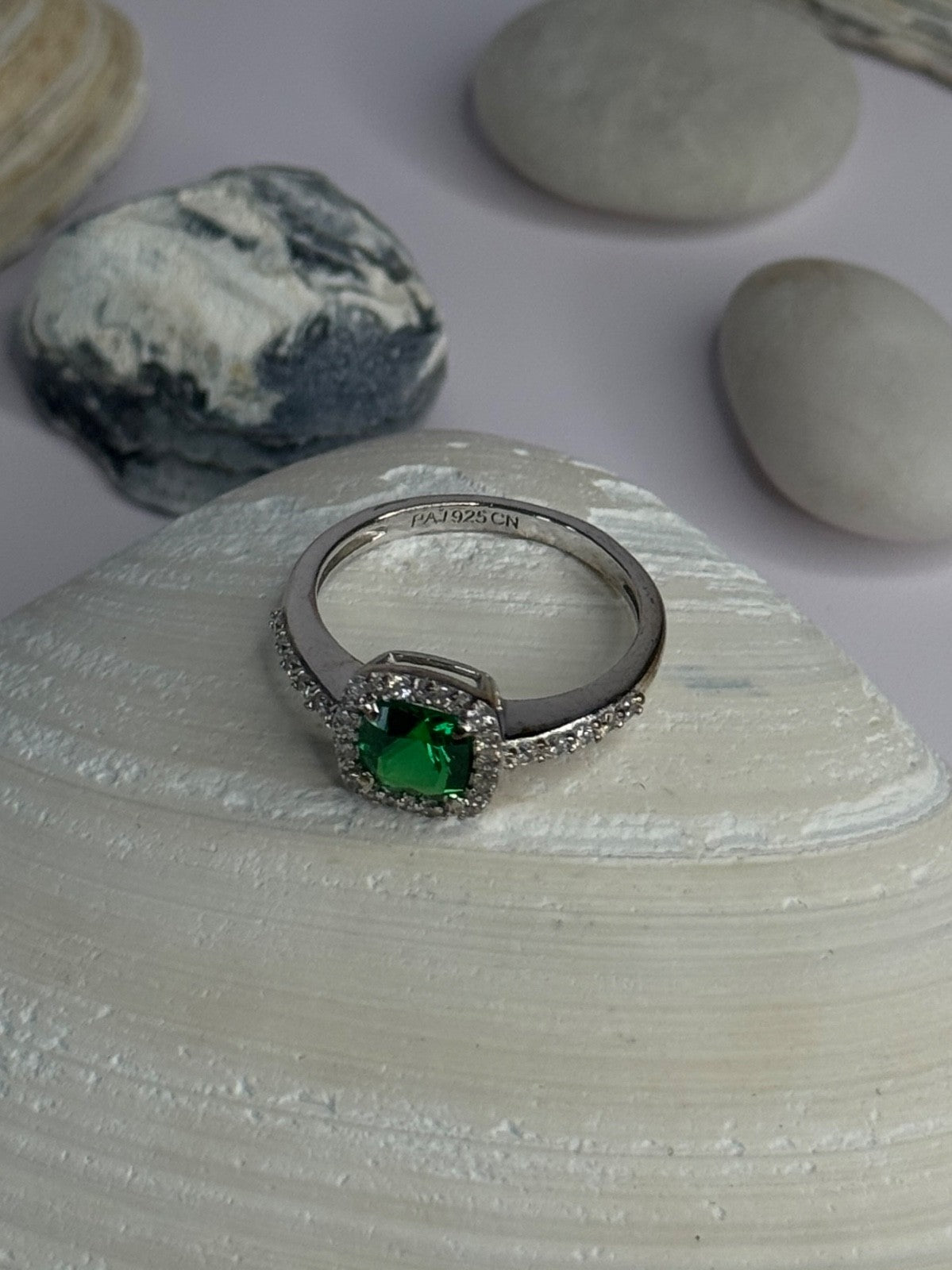 925 Sterling Silver Emerald & Beryl Ring Size 7