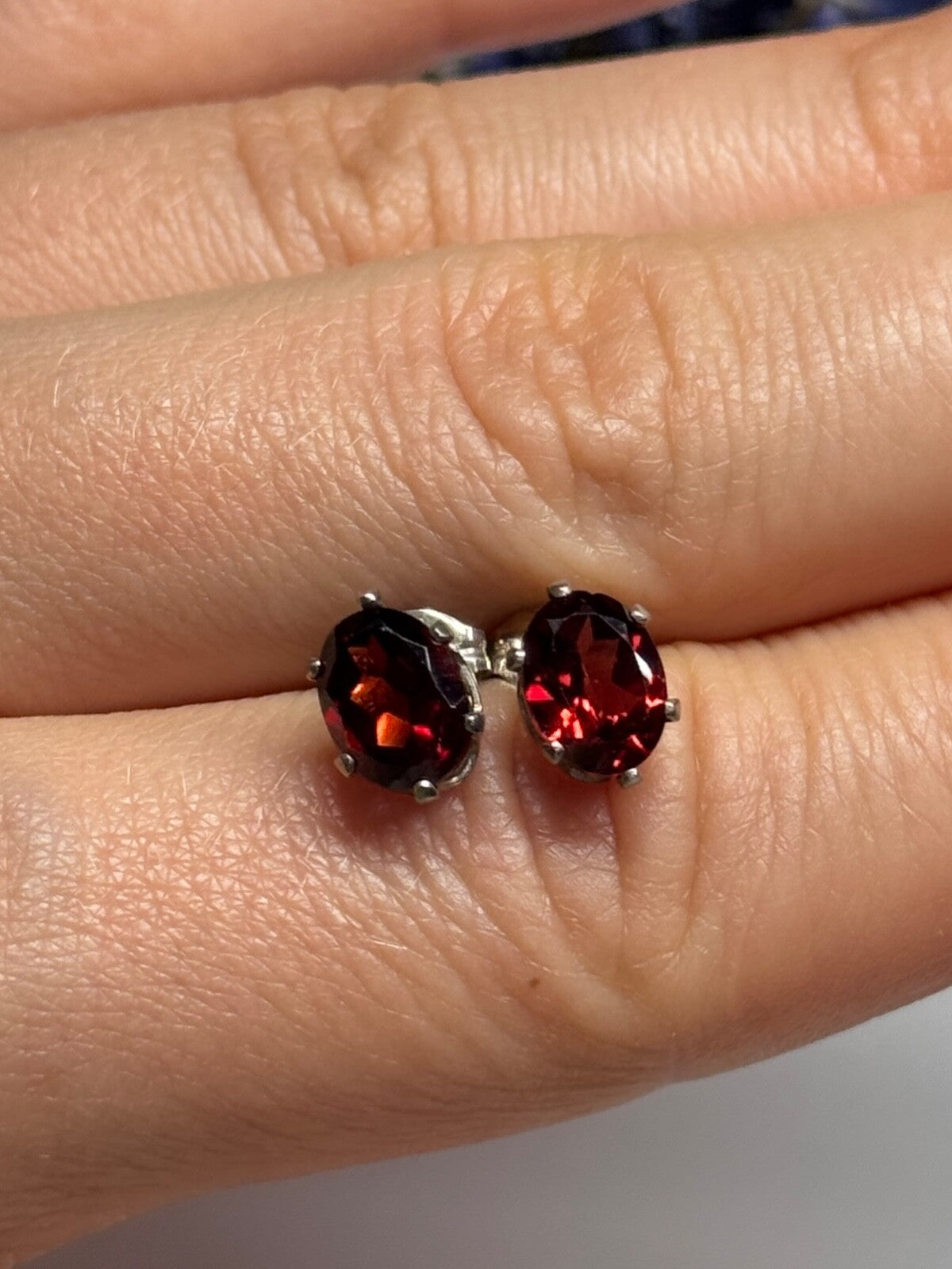 925 Sterling Silver Garnet Earrings