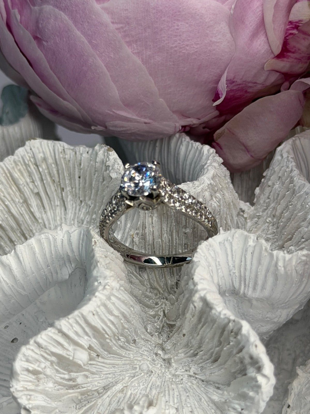 GOC 925 Sterling Silver tcw 1.60 Cz Ring Size 7
