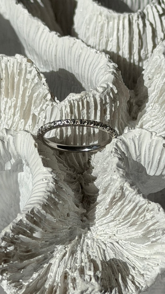 14K White Gold Diamond 0.37 ct Band Ring Size 5