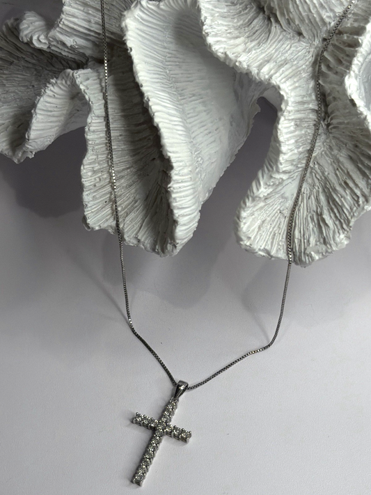 925 Sterling Silver Diamonds Cross Necklace