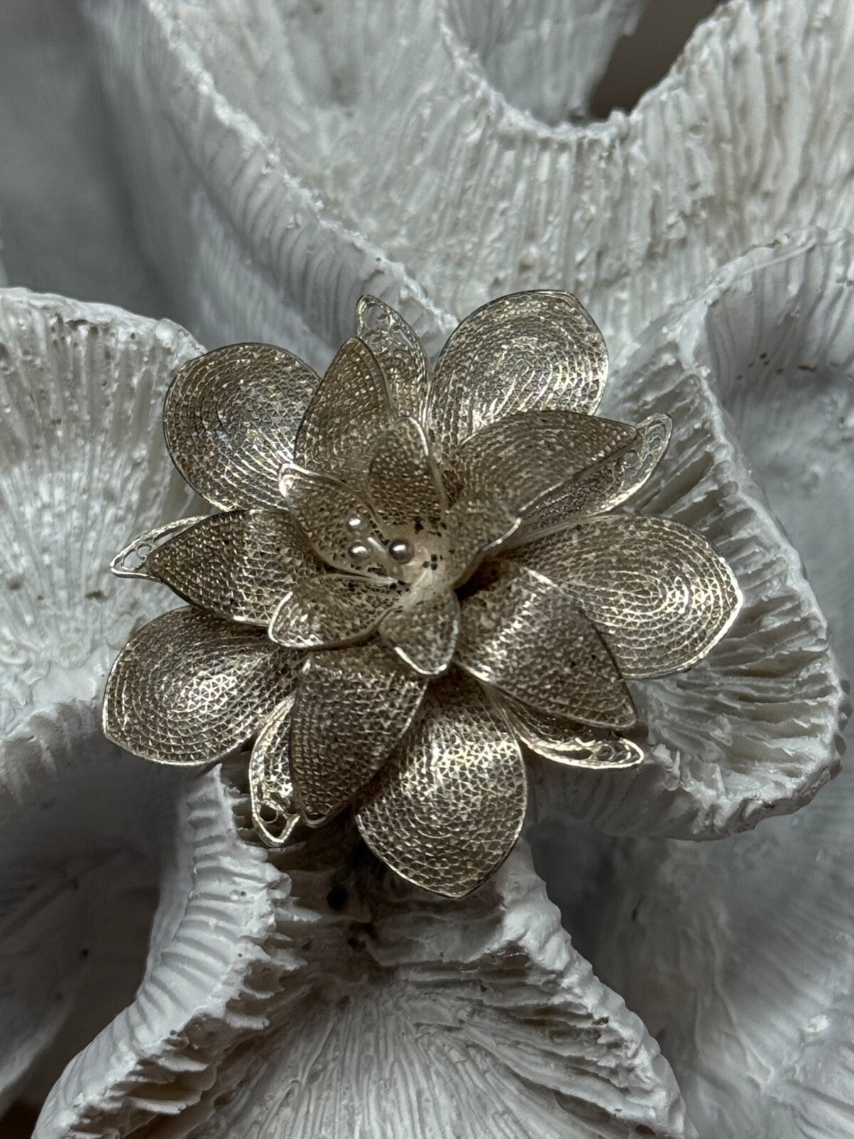 925 Sterling Silver Flower Brooch Length 1.8 Inch