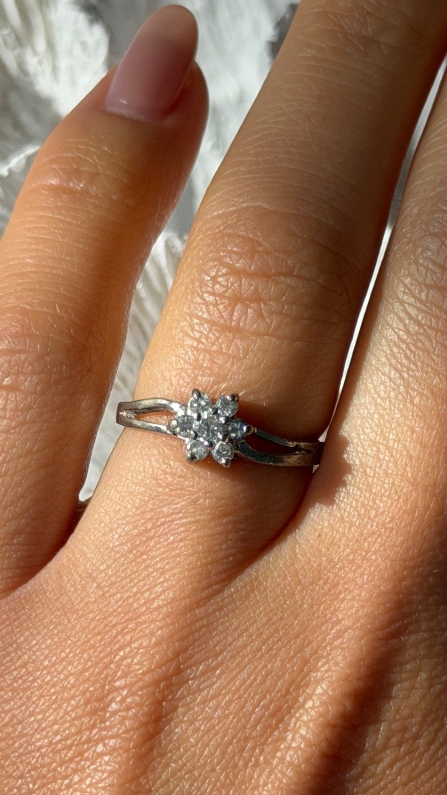 925 Sterling Silver White Topaz Flower Ring Size 6