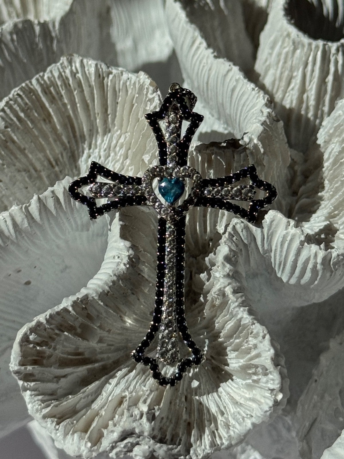 925 Sterling Silver Sapphire Beryl Topaz Heart Pendant Cross