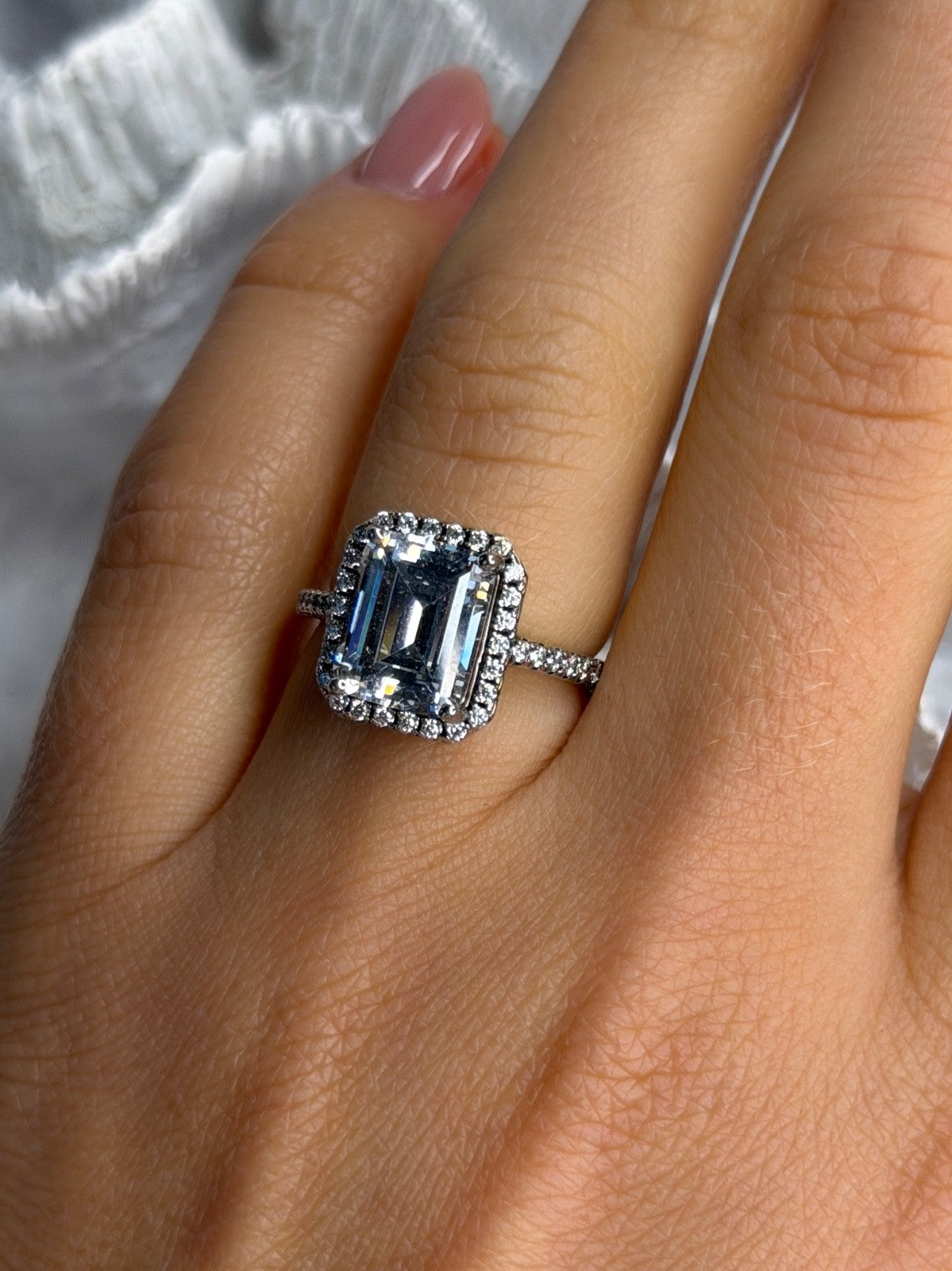 Swarovski 925 Sterling Silver Ring Size 6