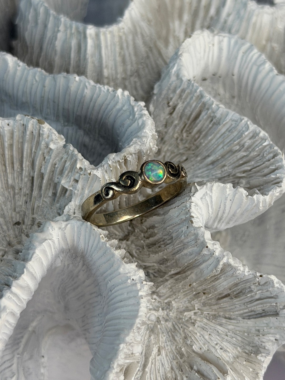 Vintage 925 Sterling Silver Opal Ring Size 8