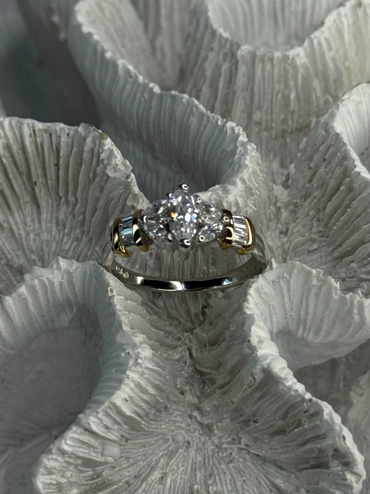 925 Sterling Silver Gold Plated Part Cz Ring Size 9