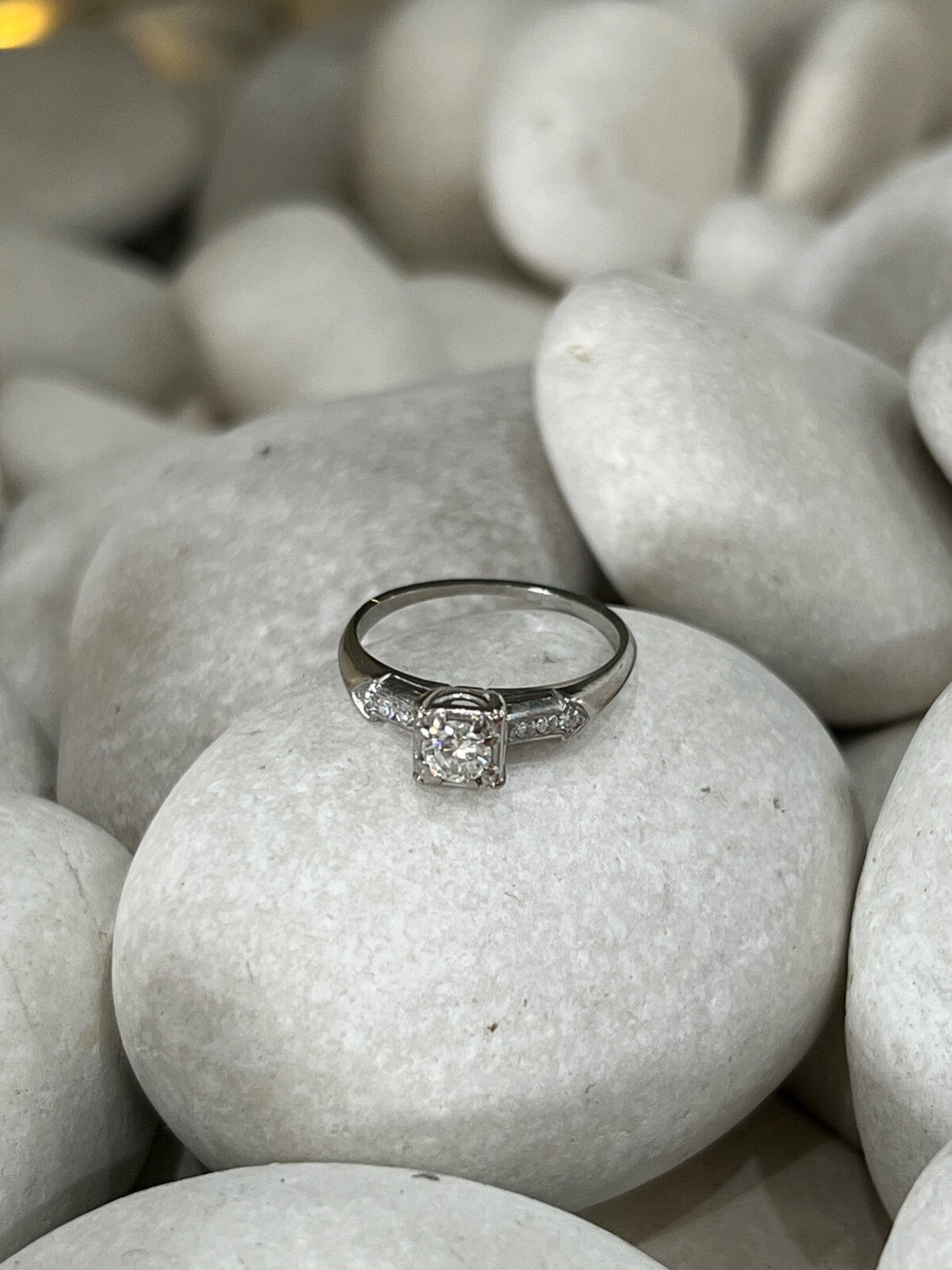 Jabel 18K White Gold Diamonds Ring Size 4.5
