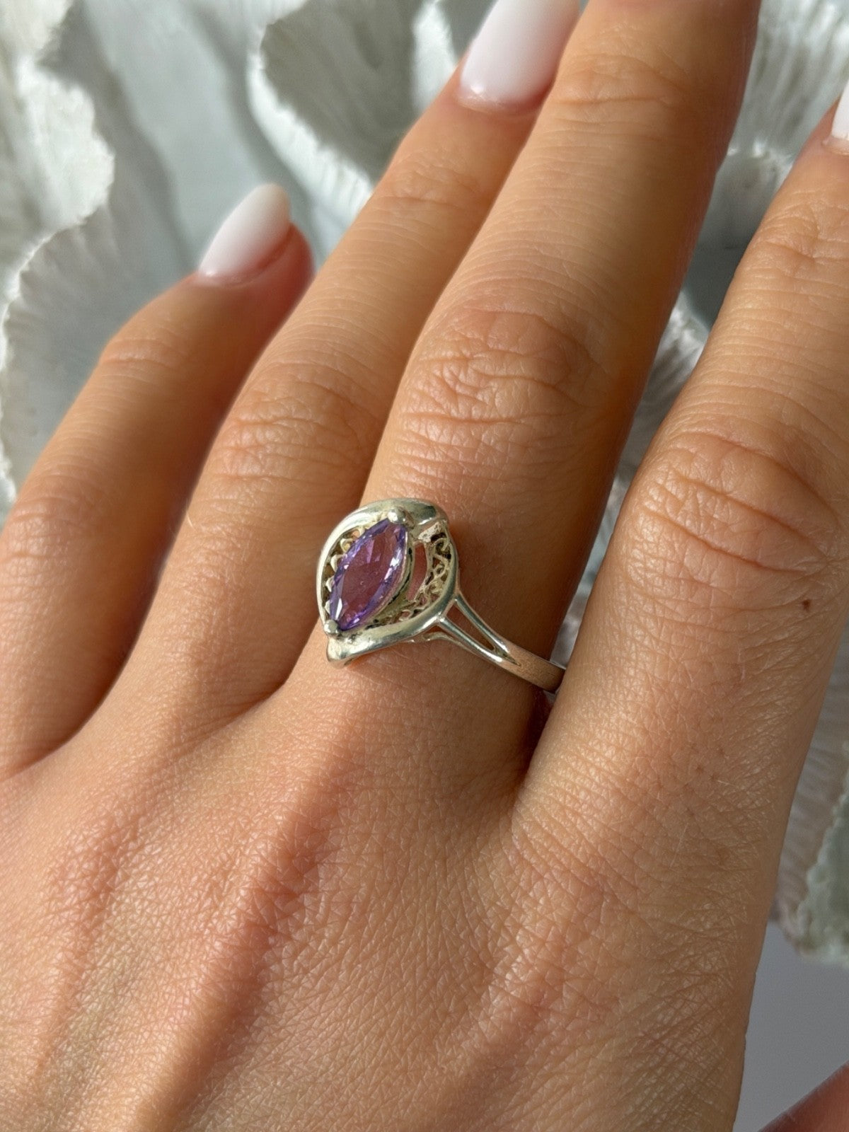 Avon 925 Sterling Silver Amethyst Ring Size 10
