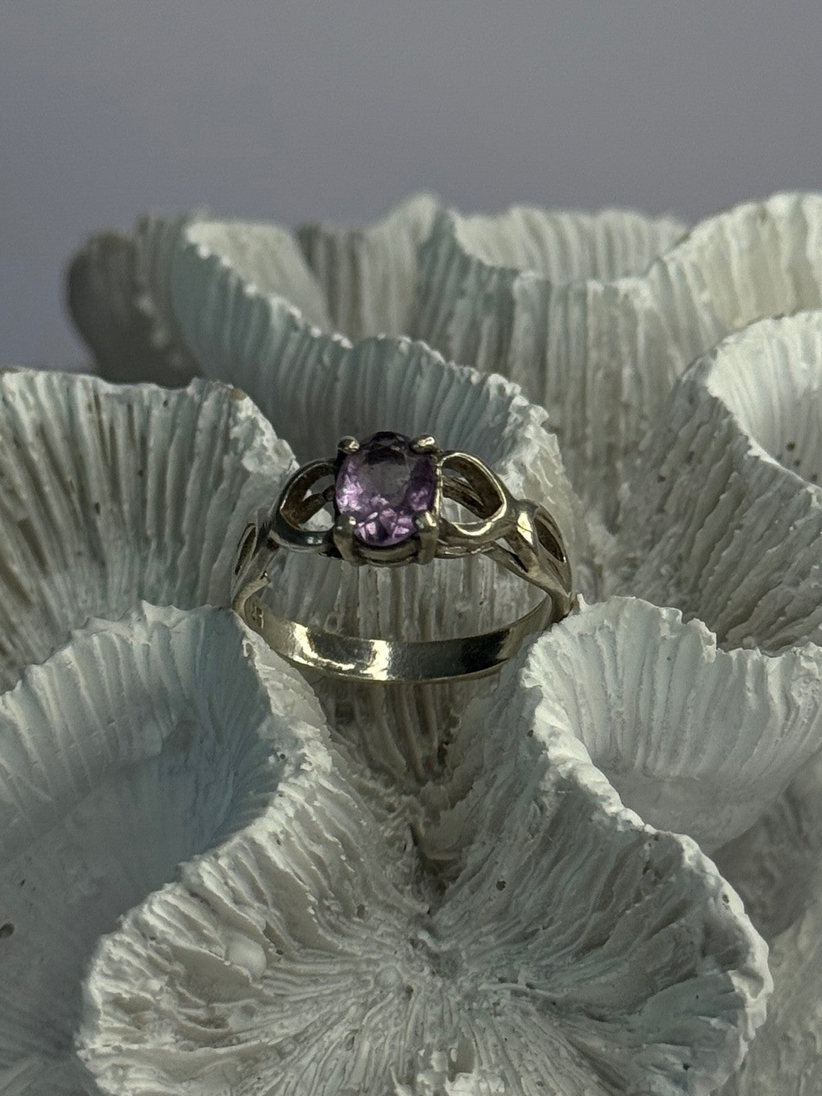 925 Sterling Silver Amethyst Ring Size 9.5