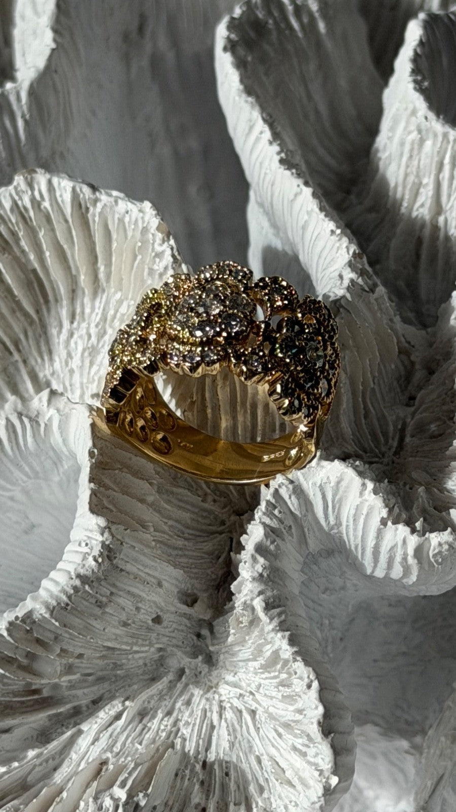 14K EFFY Yellow Gold Flowers Diamond 2.43 ct Ring Size 7.5