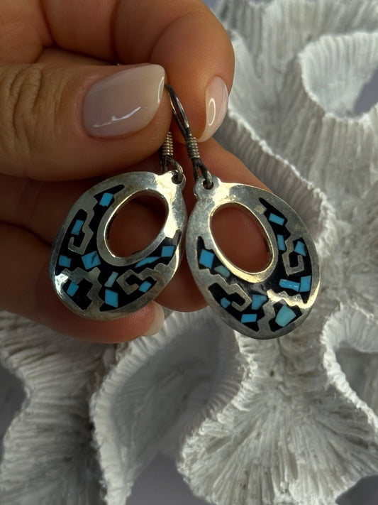 Vintage 925 Sterling Silver Onyx & Turquoise Earrings Length 1.90 Inch