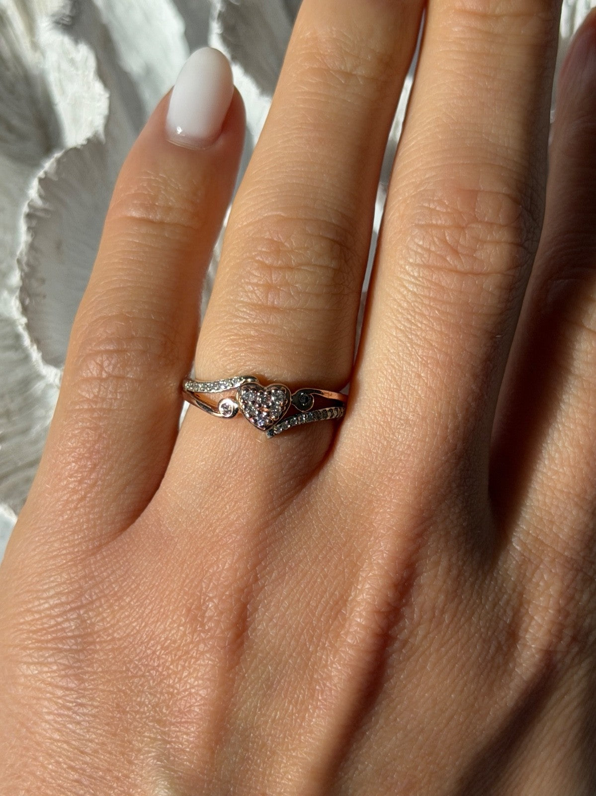 925 Sterling Silver & 10K Rose Gold Colorless Sapphire Ring Size 6