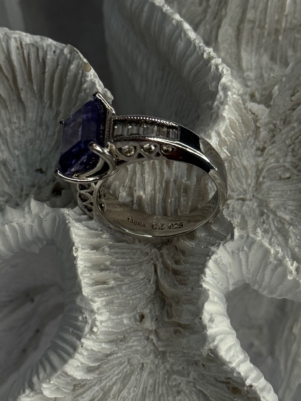 925 Sterling Silver CZ Ring Size 6