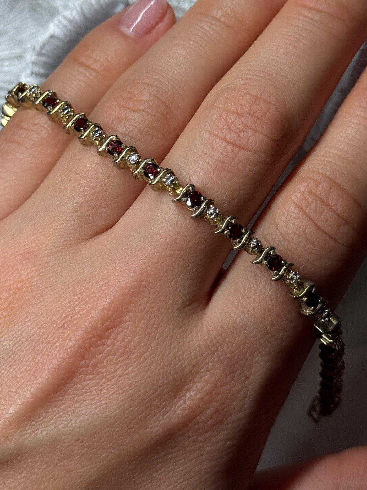925 Sterling Silver Gold Plated Garnet Bracelet Length 7.5