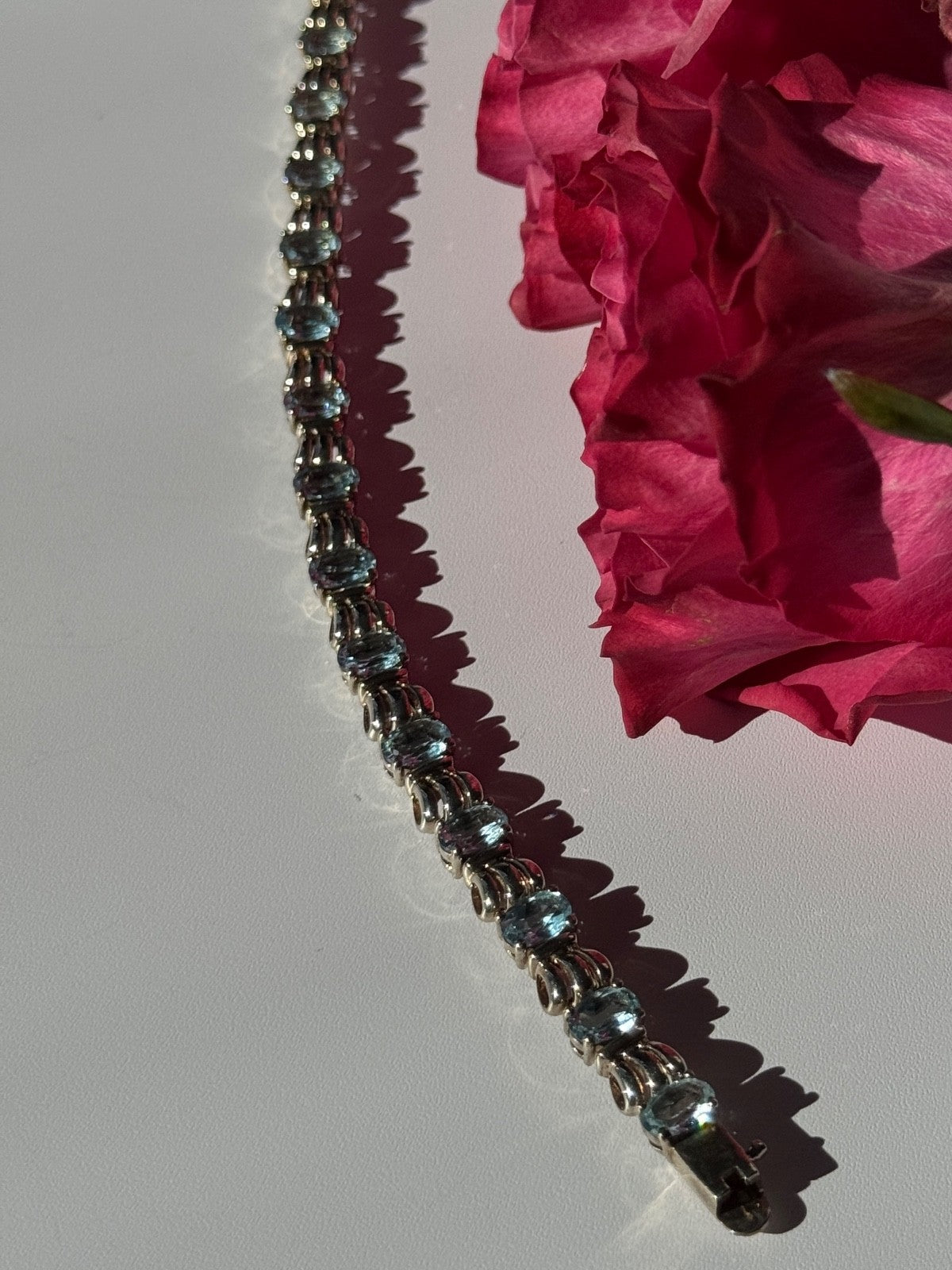 925 Sterling Silver Blue Topaz Bracelet 7.5 Inch
