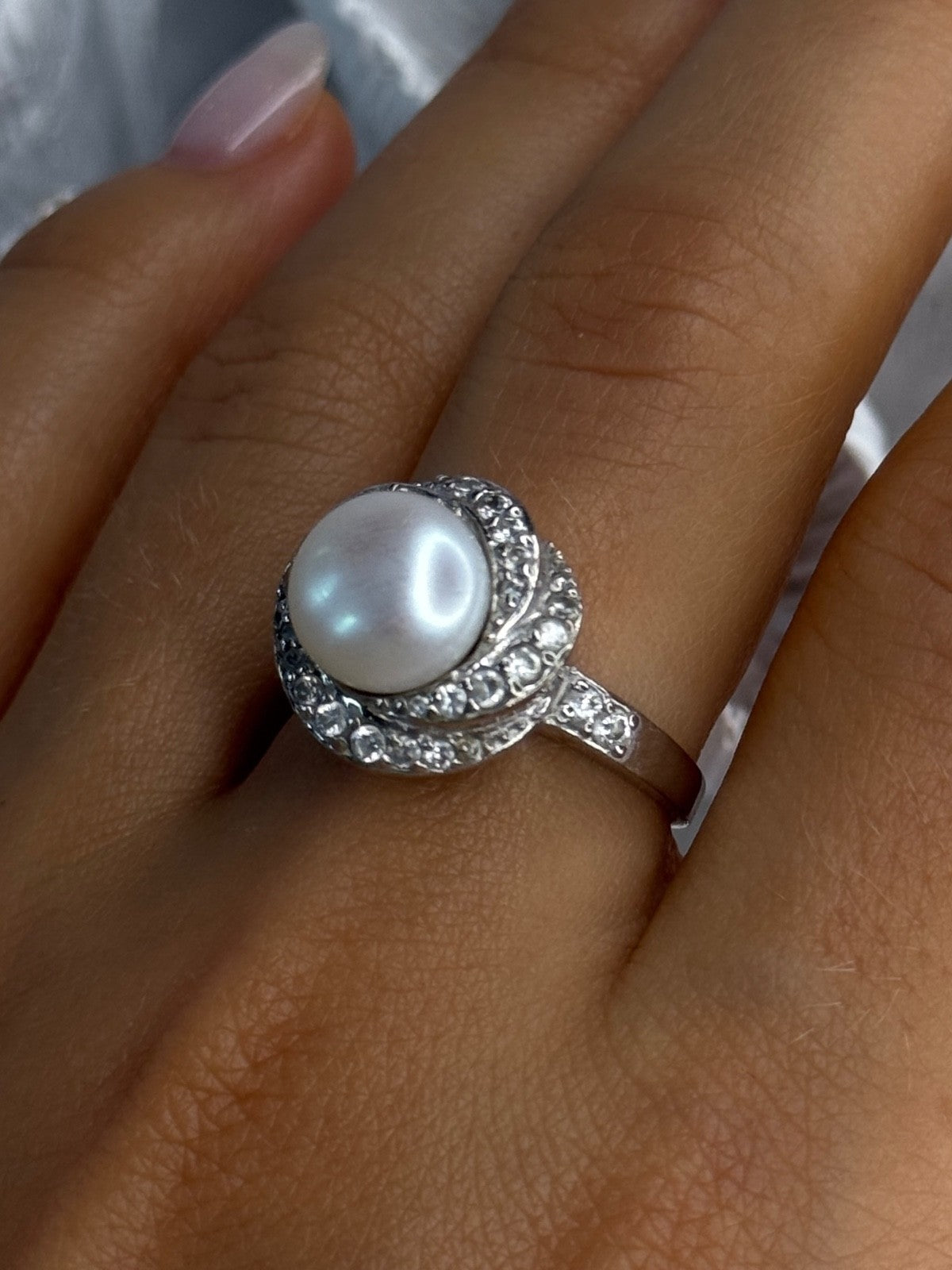 925 Sterling Silver Pearl & Beryl Ring Size 9