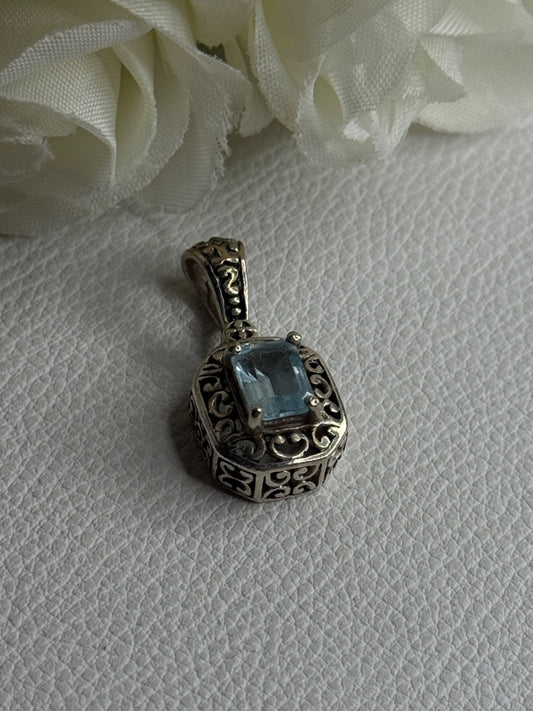 925 Sterling Silver Blue Topaz Pendant Length 1 Inch