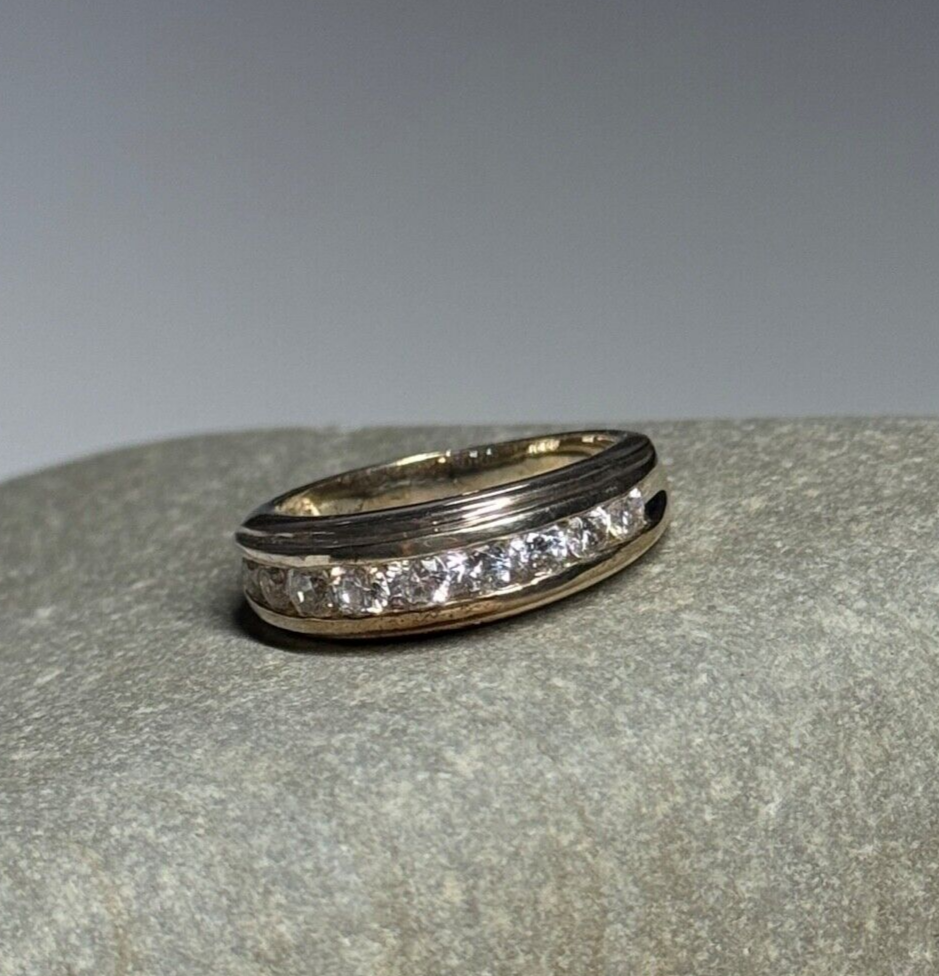 925 Sterling Silver CZ Ring Size 6