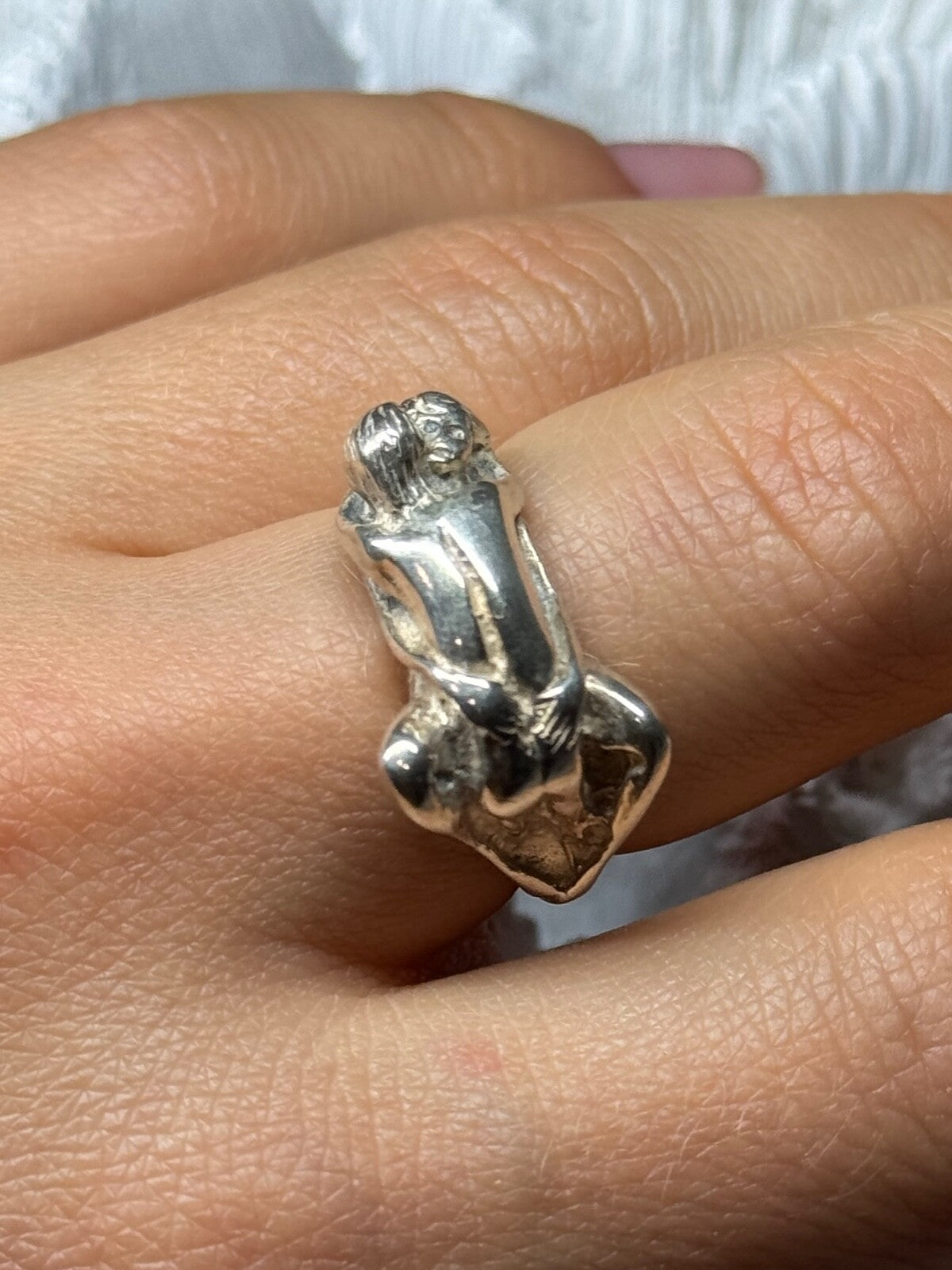 925 Sterling Silver Kamasutra Ring Size 7