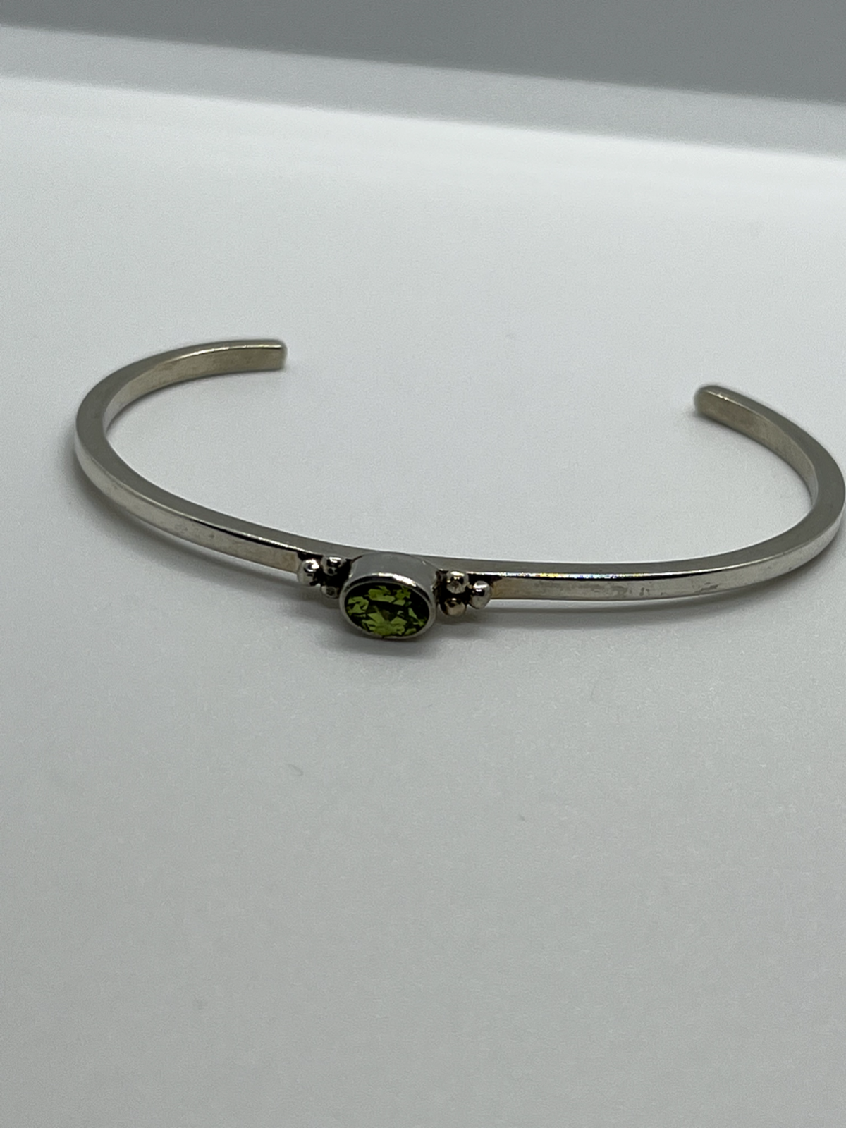 925 Sterling Silver Peridot Bracelet